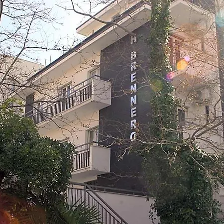 Hotel Brennero 2*